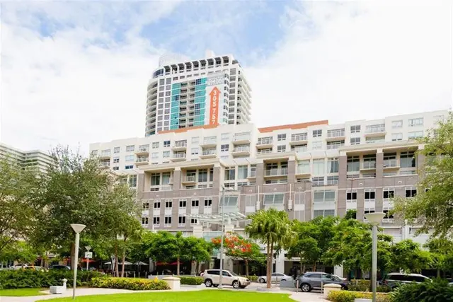 Sky City Apartments at Midtown