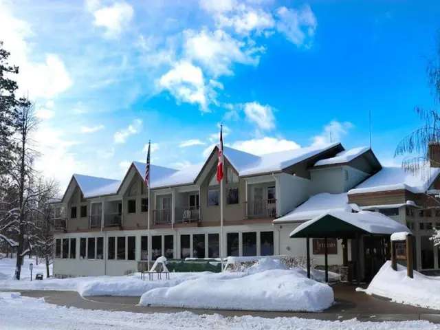 Meadow Lake Golf and Ski Resort