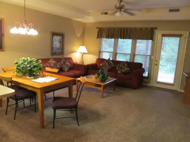 Stonebridge Village Condominiums