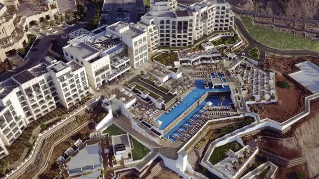 Hilton Dead Sea Resort & Spa