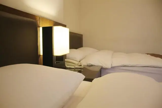 Twinstar Hotel