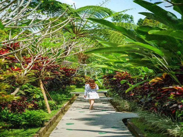 Senetan Villas And Spa Resort
