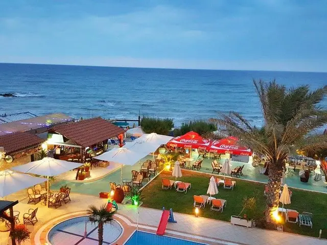 Malliotakis Beach by Checkin