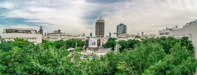 The White House Hotel at Dizengoff Square