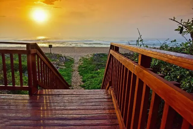La Lucia Sands