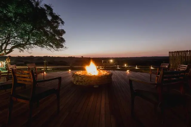 Hlosi Game Lodge