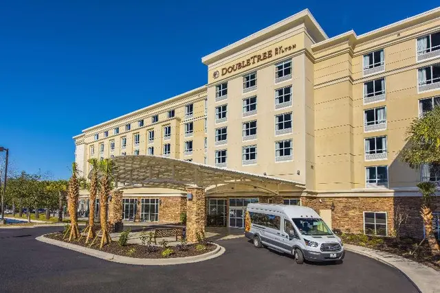 DoubleTree by Hilton Charleston North Convention