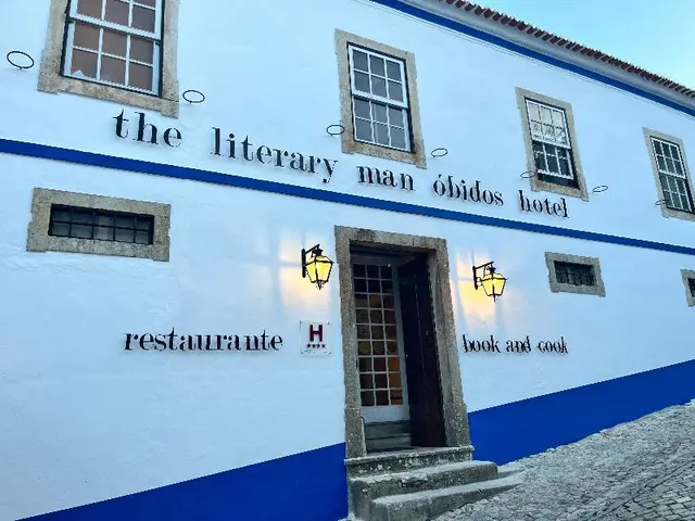 The Literary Man Obidos Hotel