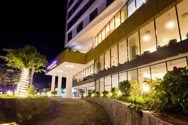 Star City Hotel & Condotel Beachfront Nha Trang