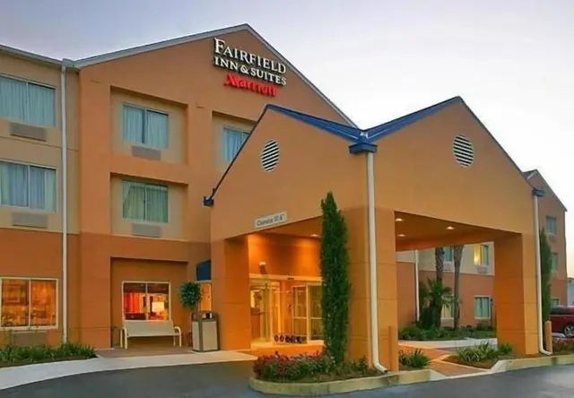 Fairfield Inn & Suites Brunswick