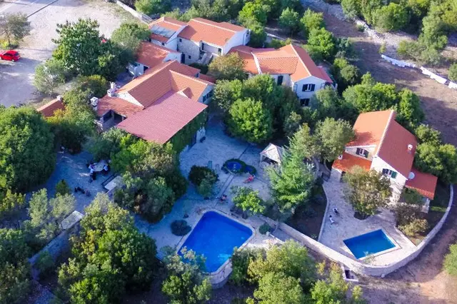 Nono Ban Resort