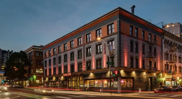Hotel Epik