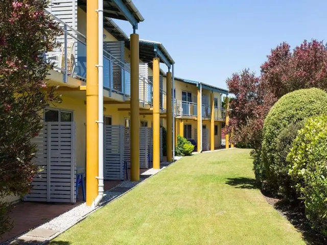 Greens Motel - A Putt Away from the Green