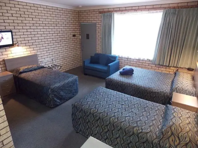 Cowra Crest Motel
