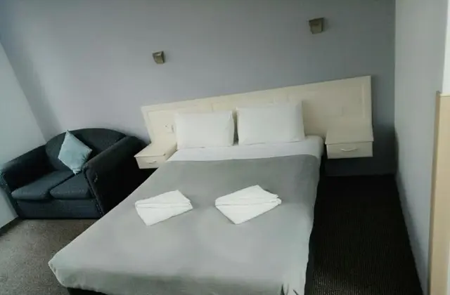 Excelsior Motor Inn