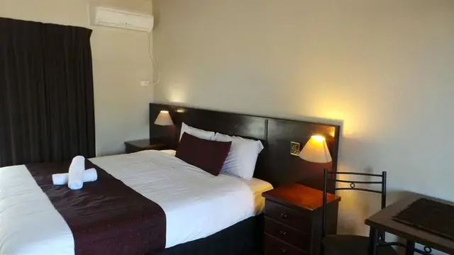 Halfway Motel