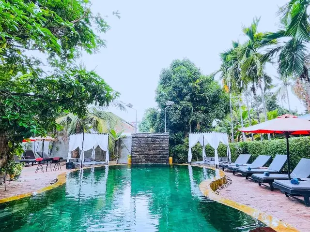 Central Privilege Hotel