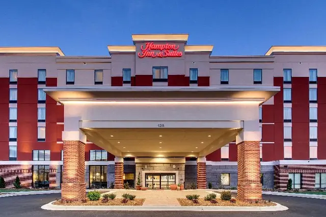 Hampton Inn & Suites Greenville Airport