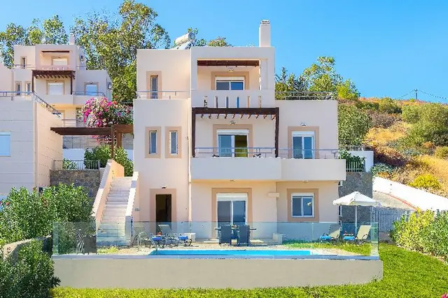 Athoniki Villas