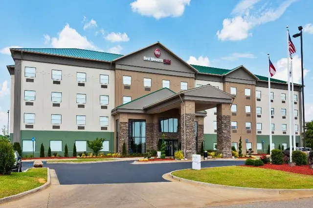 Best Western Plus Columbus North Ft. Moore