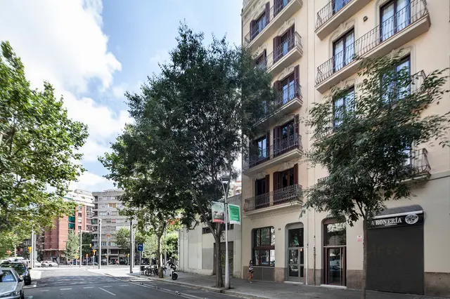 Charming Flats by Aspasios