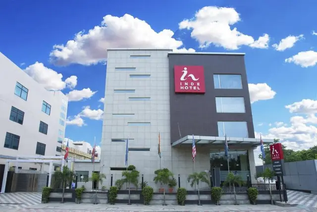 Inde Hotel Chattarpur