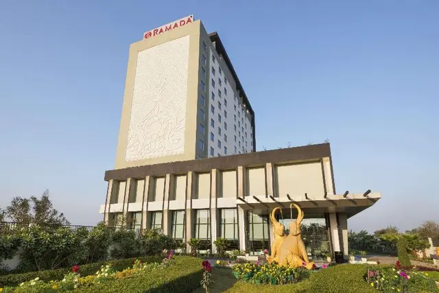 Saura Hotel, Agra – A Club Mahindra Associate
