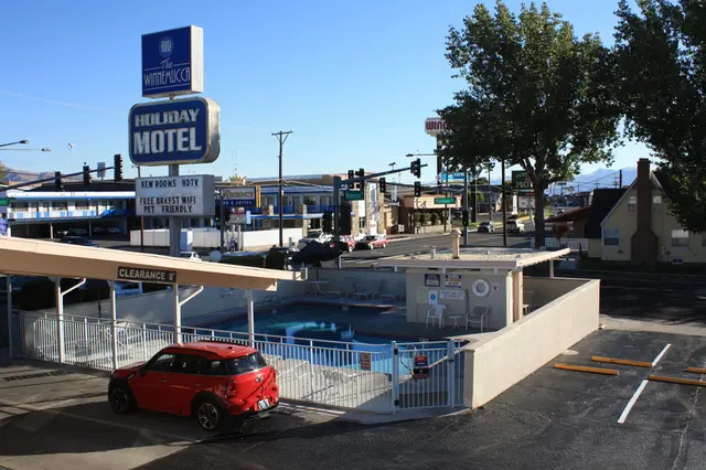 Holiday Motel