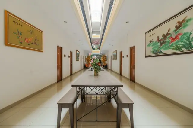 Alqueby Hotel near Kiara Artha Park