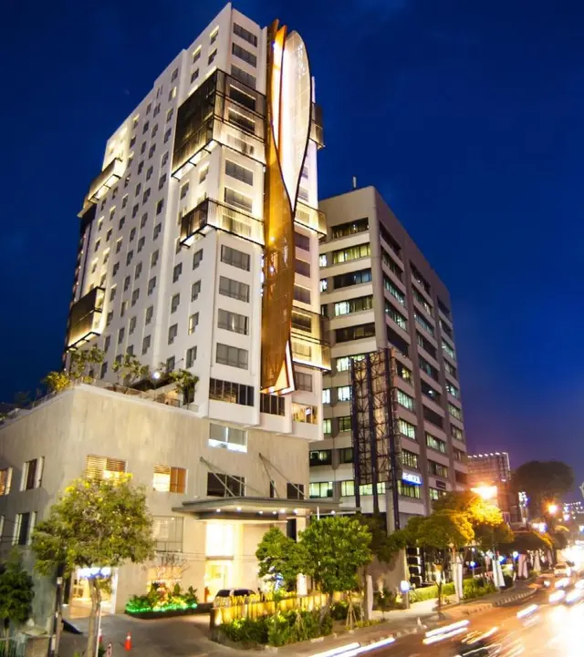 Crown Prince Surabaya Hotel