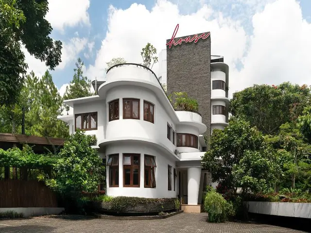 House Sangkuriang Bandung