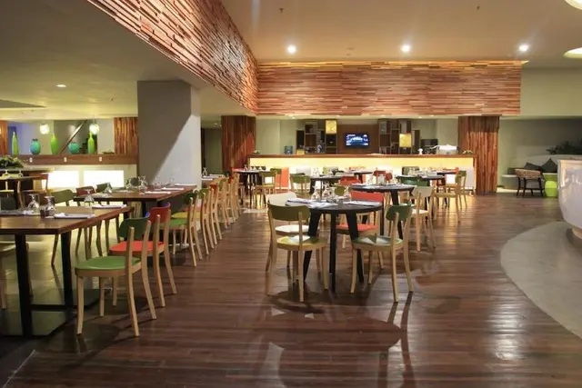 Ion Bali Benoa