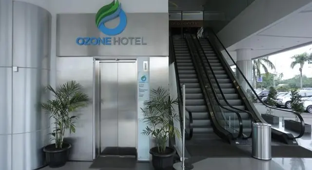 Ozone Hotel Pantai Indah Kapuk