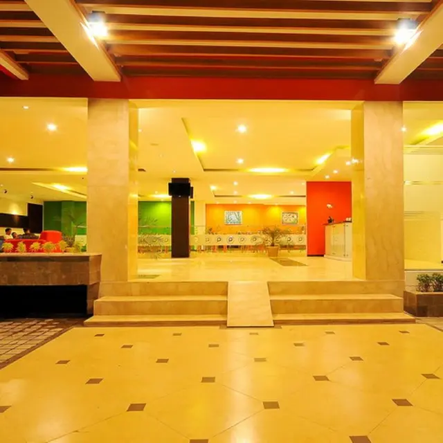 Pratama Hotel and Convention