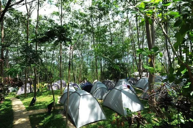 Royal Caravan Hotel & Outbond