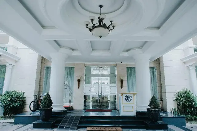 Adhiwangsa Hotel and Convention Hall