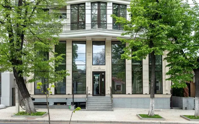 Thomas Albert Hotel
