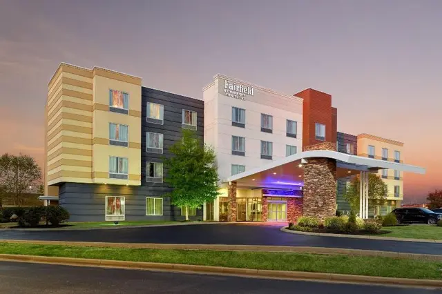 Fairfield Inn & Suites Jackson