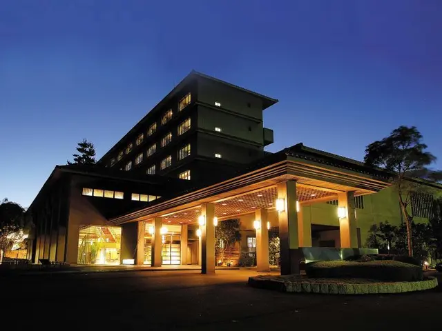 Yukai Resort Awaraonsen Seiunkaku