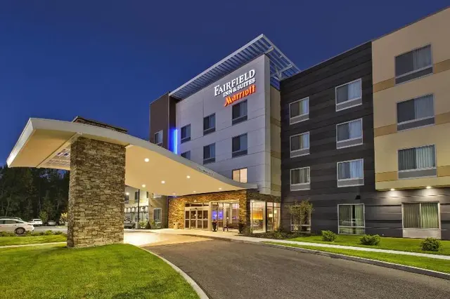 Fairfield Inn & Suites Plattsburgh