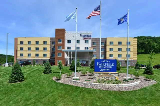 Fairfield Inn & Suites Eau Claire Chippewa Falls