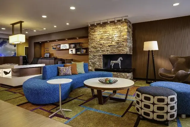 Fairfield Inn & Suites Lincoln Southeast