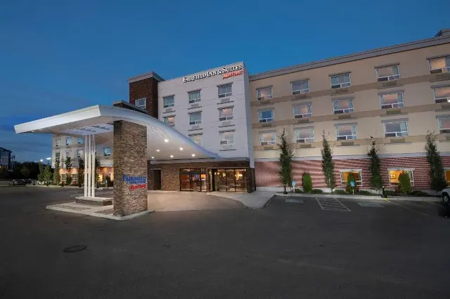 Fairfield Inn & Suites Edmonton North