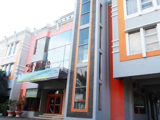 Plaza Hotel Tegal