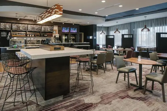 Courtyard Omaha Bellevue at Beardmore Event Center