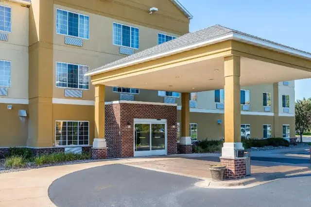 Country Inn & Suites by Radisson Stillwater MN