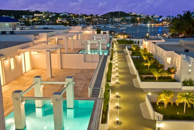Coral Beach Club Villas & Marina