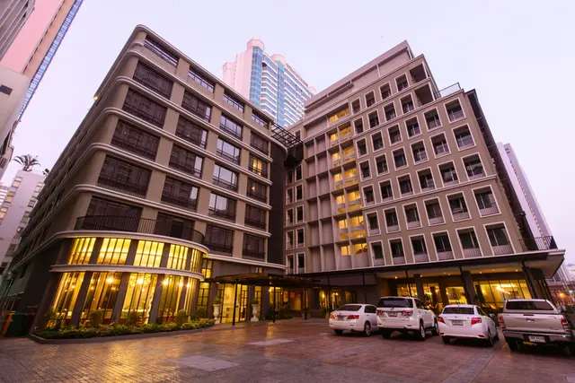 Courtyard Bangkok Sukhumvit 20