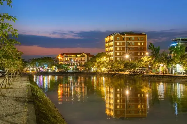Royal Riverside Hoi An Hotel