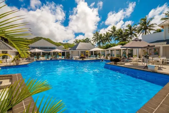 Muri Beach Club Hotel